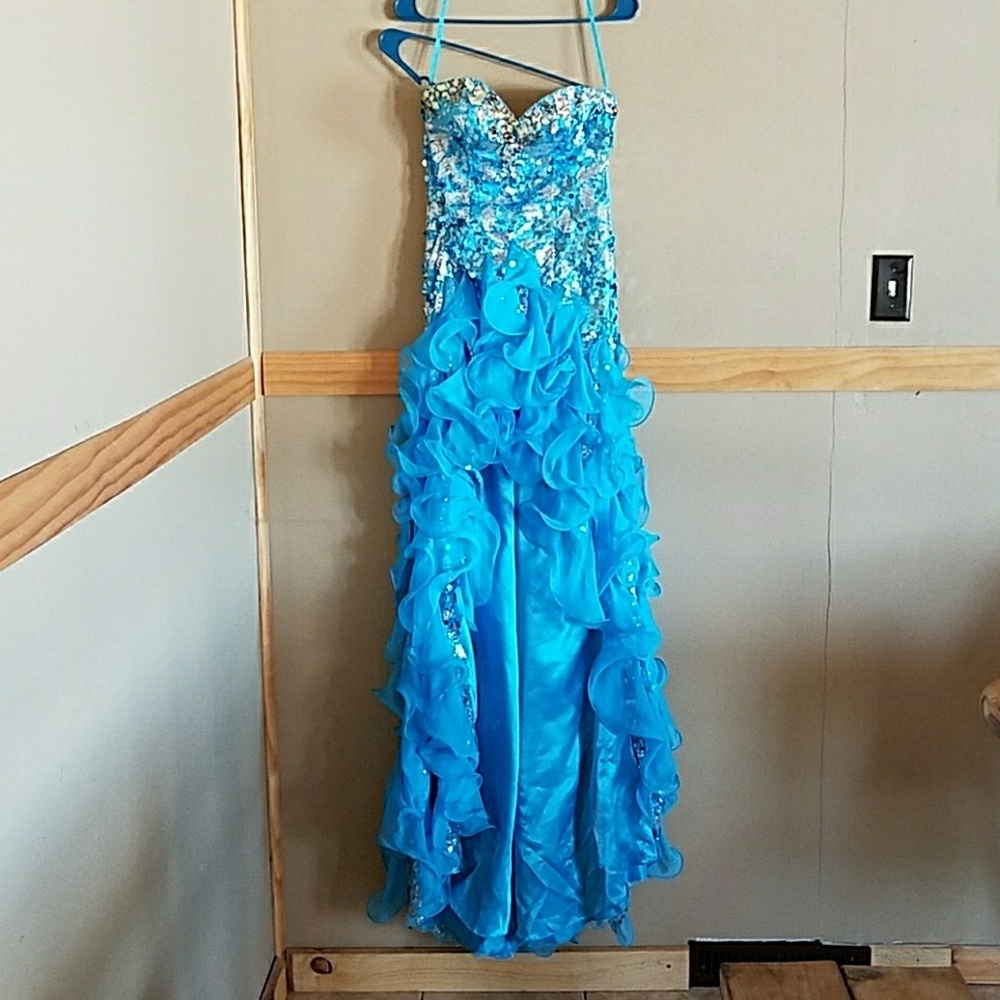 Mori Lee by Madeline Gardner size 1-2 prom dress